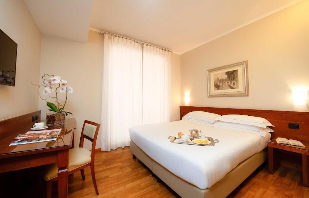 BASIC, DOUBLE BED