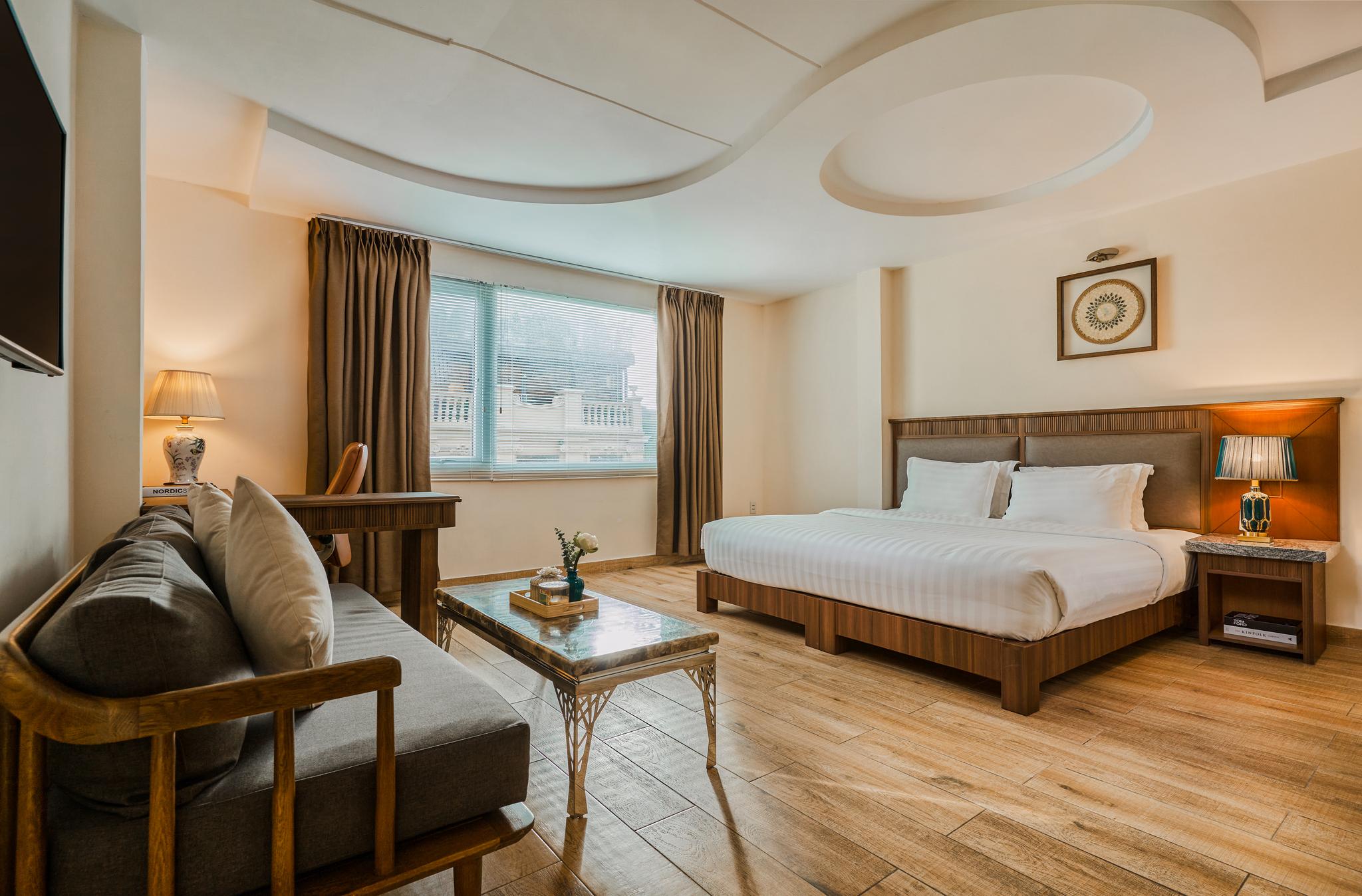 غرفة فاخرة، Sky Gem Hotel - Ben Thanh 2/2