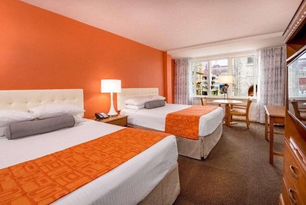 Howard Johnson by Wyndham Atlantic City 15/40
