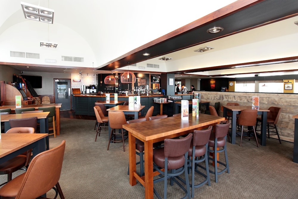 PREMIER INN TORQUAY 36/51