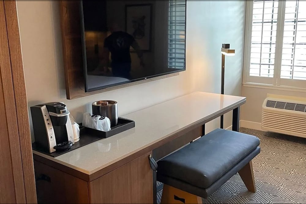 Napa Winery Inn 23/35