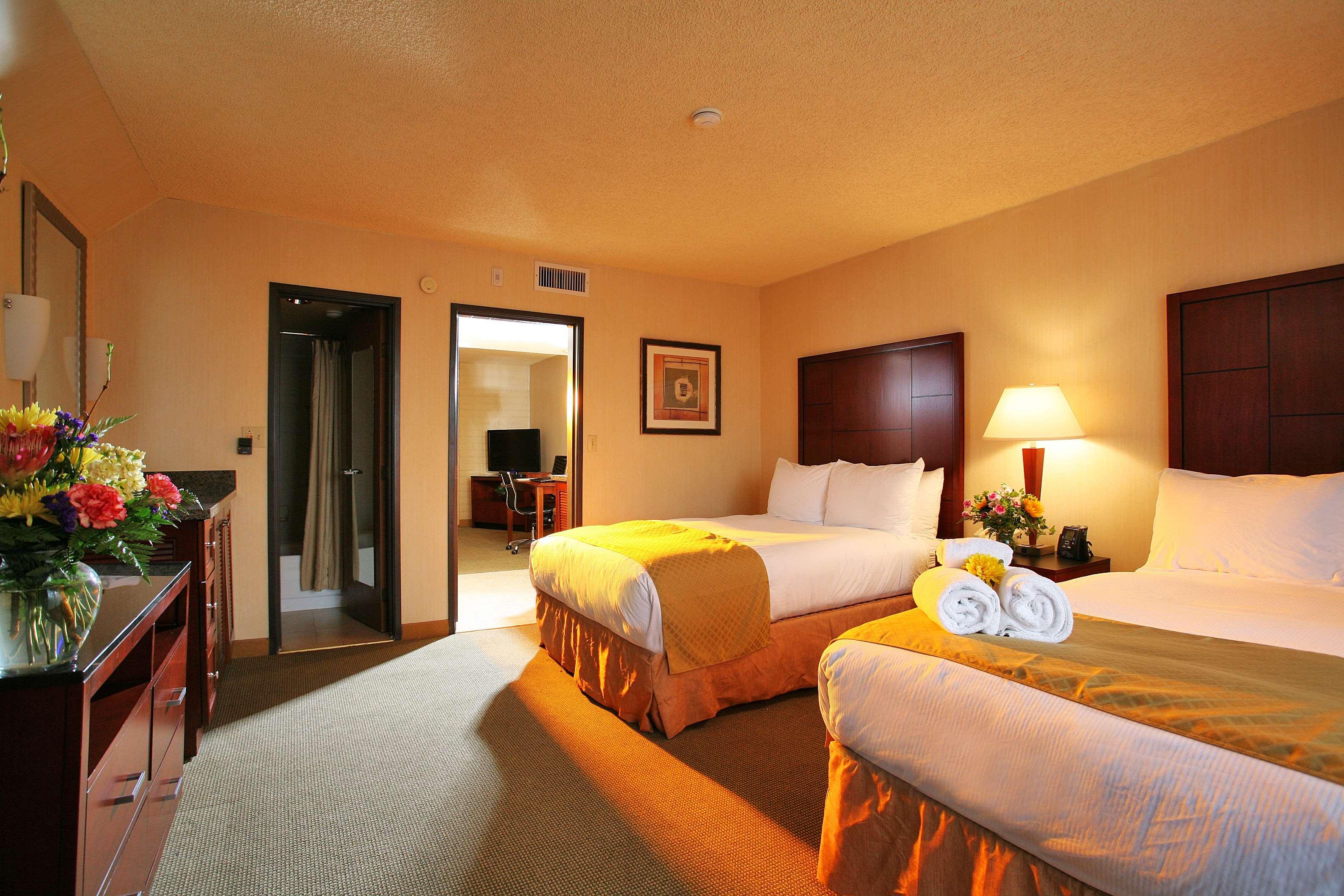 2 ROOMS, DELUXE, SUITE, 2 DOUBLE BEDS