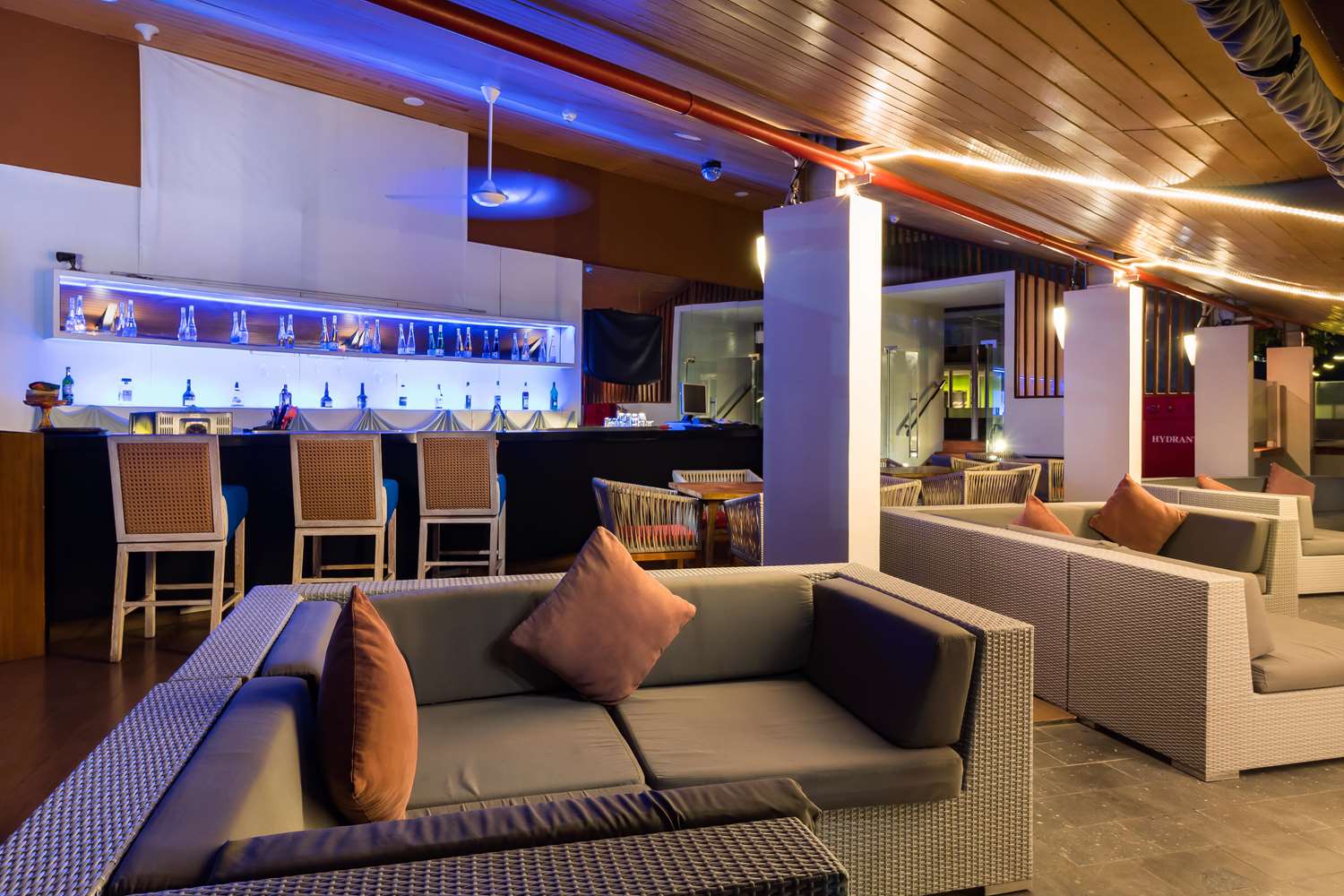 Kuta Beach Hotel 31/45