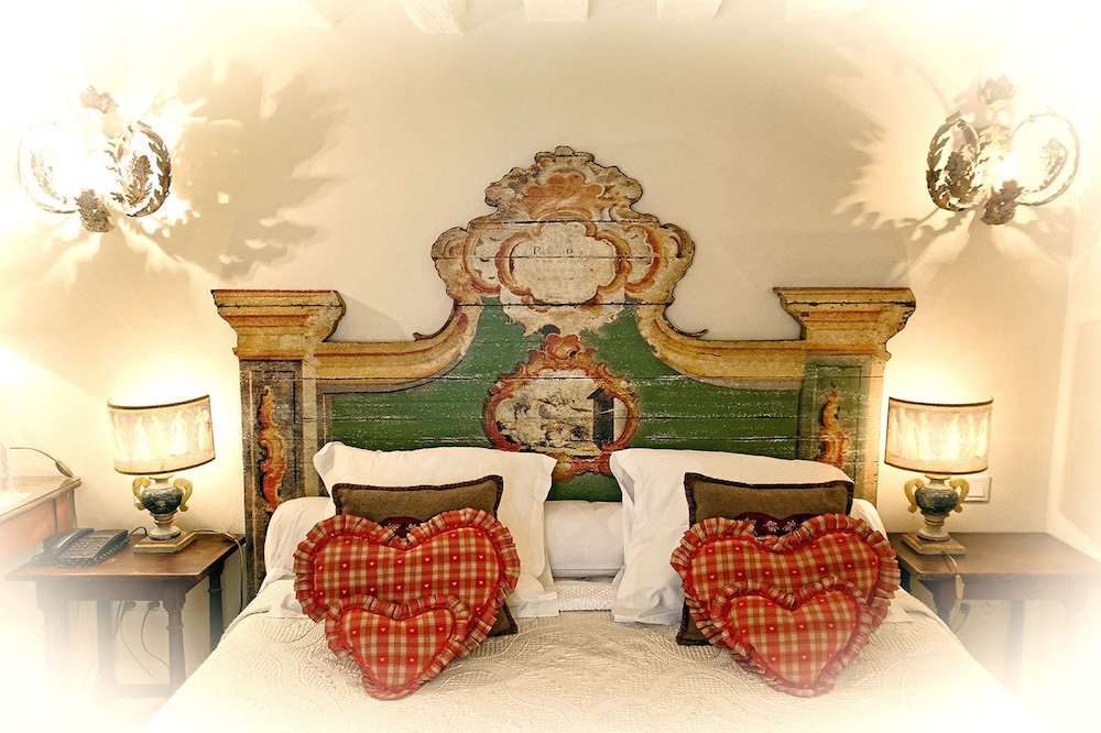 Grand Hotel de L Abbaye 33/50