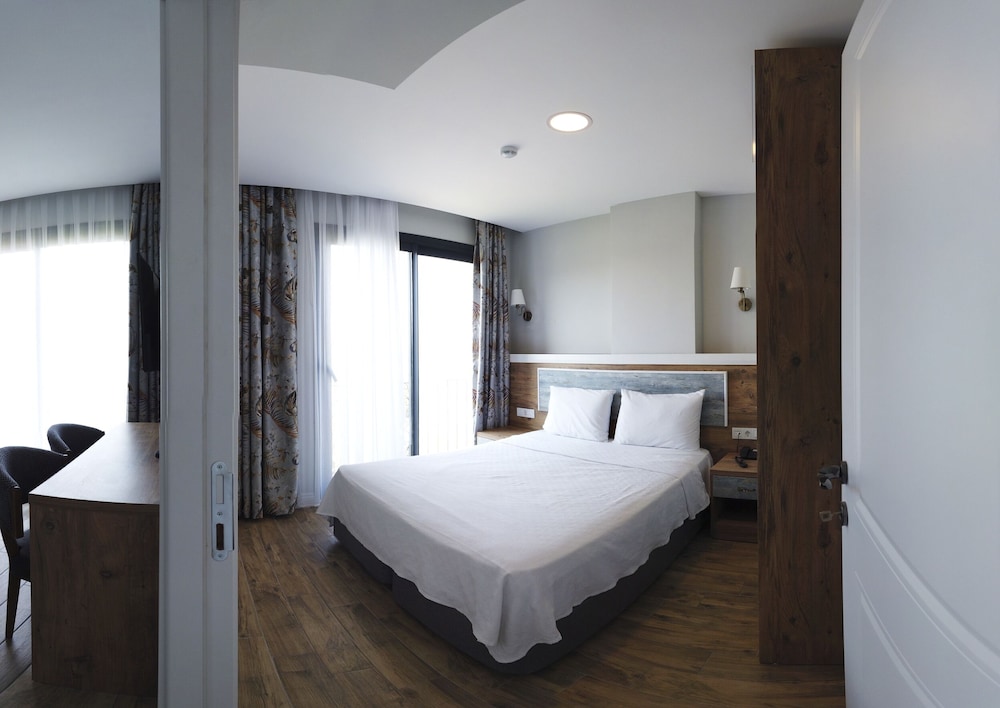 Houdini Hotel 14/39