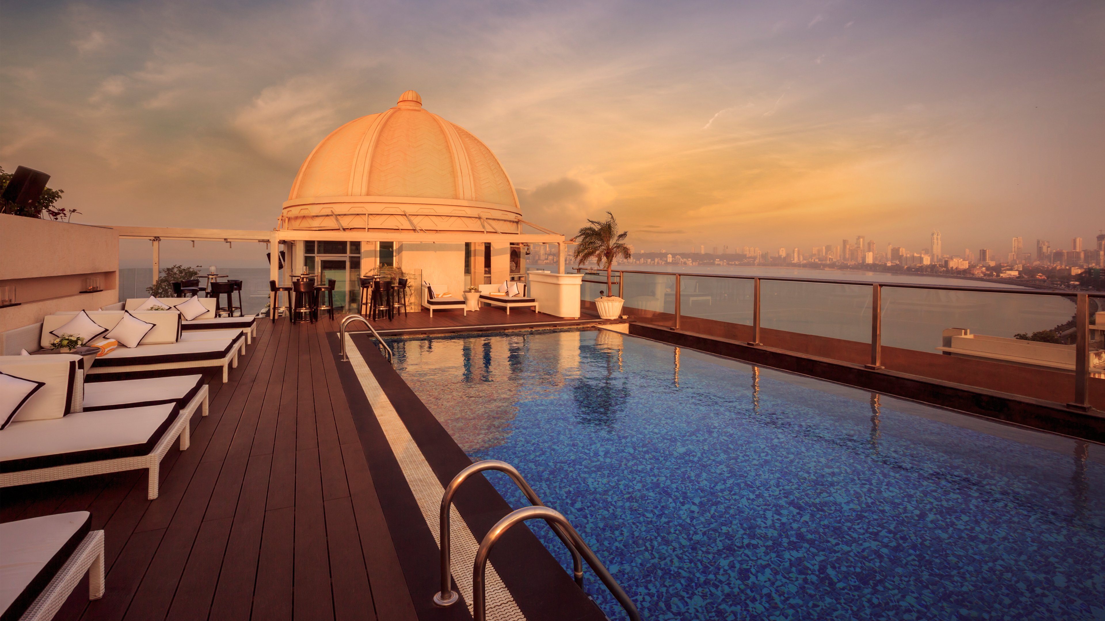 Intercontinental Marine Drive Mumbai 36/78