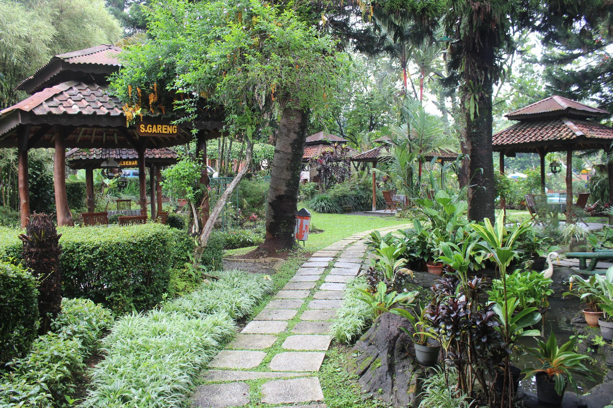 Hotel Taman Sari 46/50