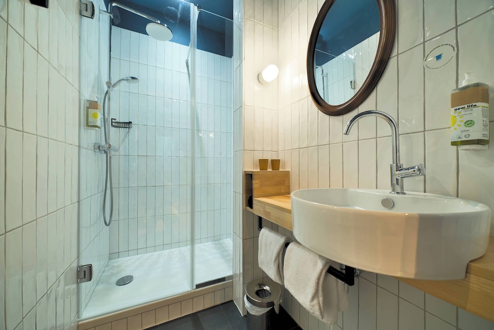 greet hotel Cernay Mulhouse 50/50