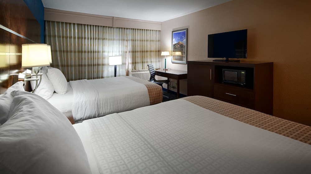 Best Western Benton Harbor-St. Joseph 13/43