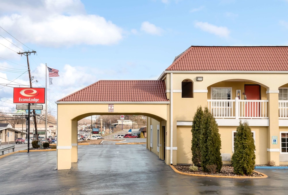 Econo Lodge Huntington - Barboursville University Area 3/34