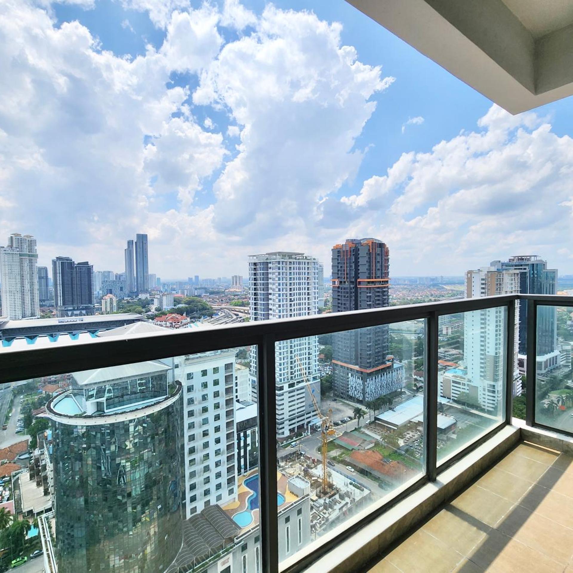 R&F Princess Cove CIQ Premium Sea View Suites by NEO 2/52