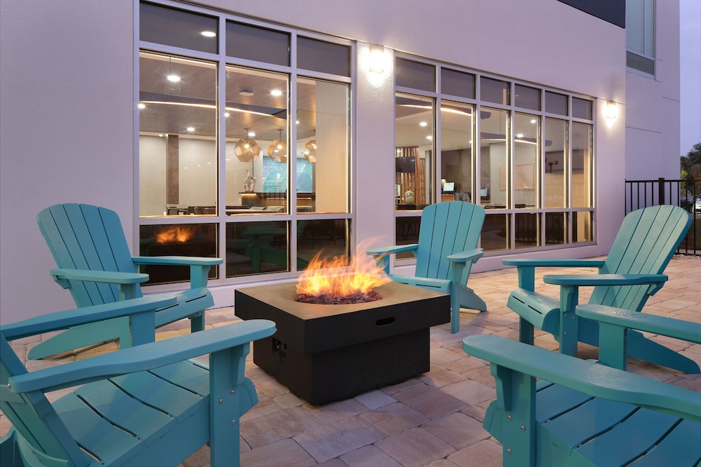 SpringHill Suites Jacksonville Baymeadows 15/28