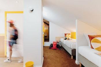 سكن مشترك مختلط اقتصادي بحمام مشترك