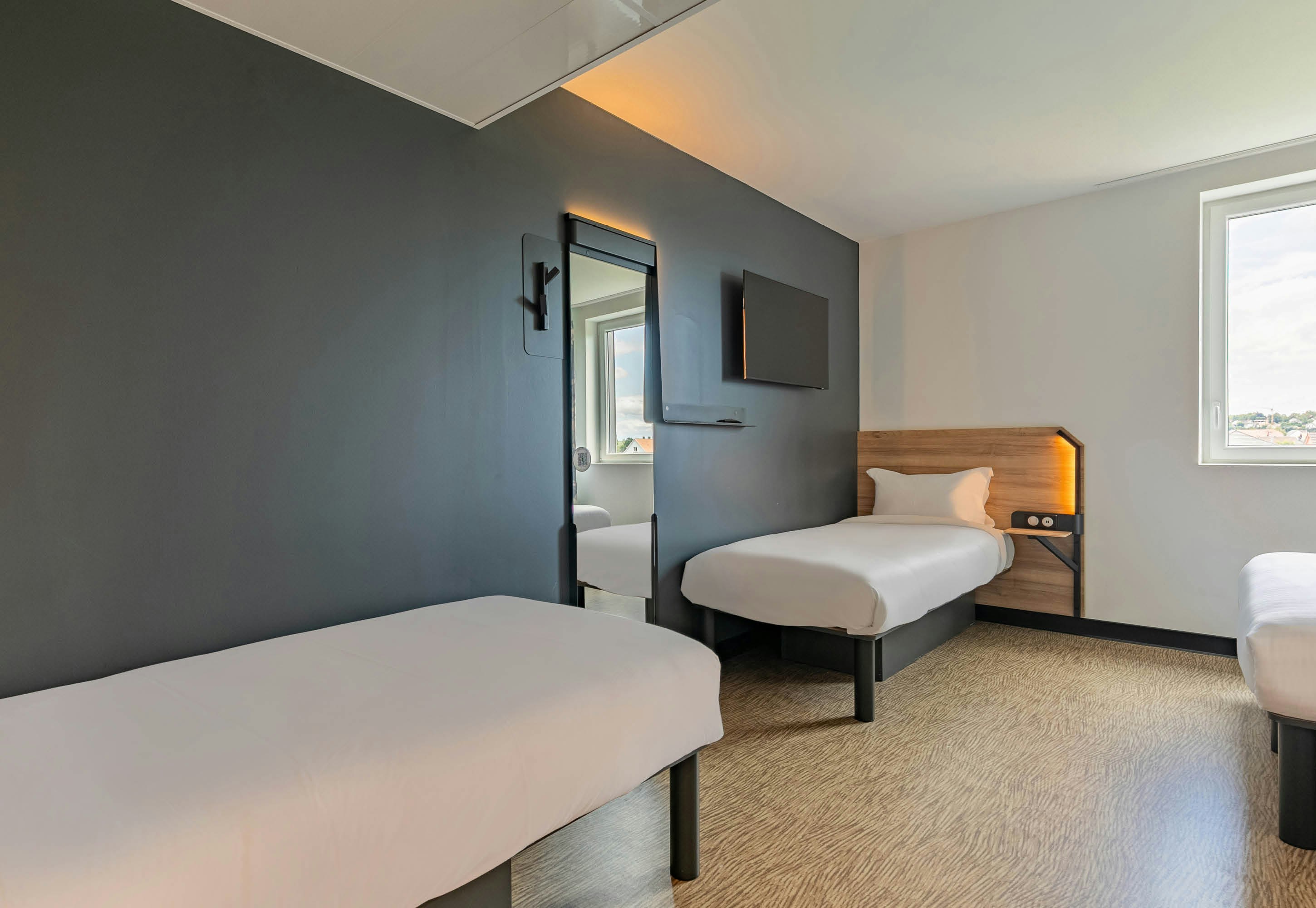 B&B Hotel Mulhouse Bale Aeroport 14/35