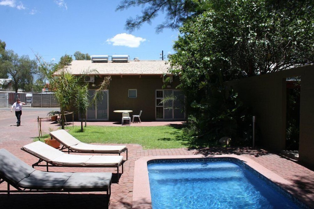 Klein Windhoek Guesthouse 42/48