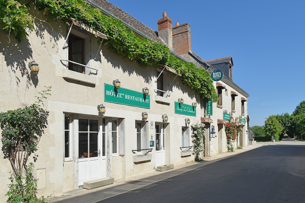 AUBERGE LE COLOMBIEN 3/37