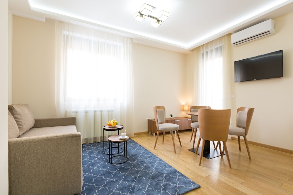 Prime Hotel 29/40
