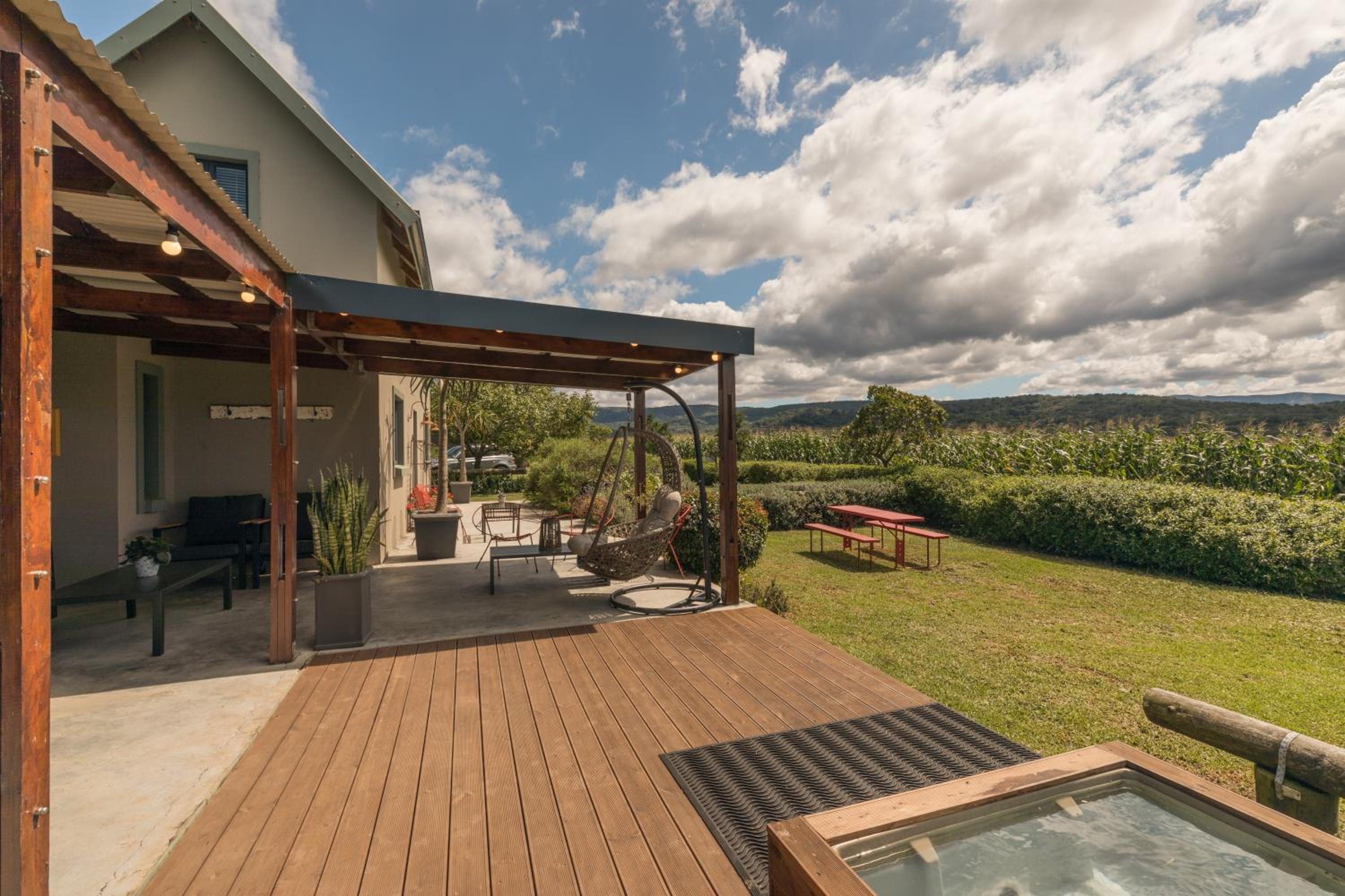 Libertas Guest Farm 30/34