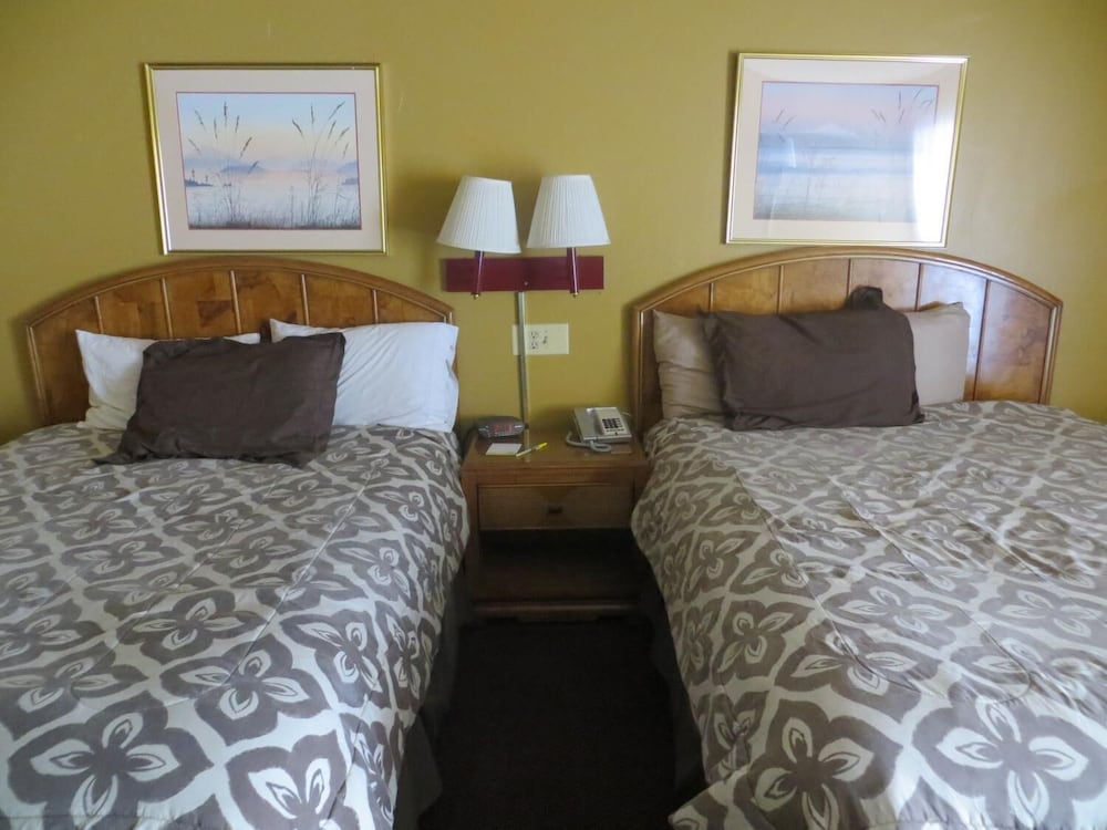 Days Inn Colorado Springs/Garden of the Gods 15/36