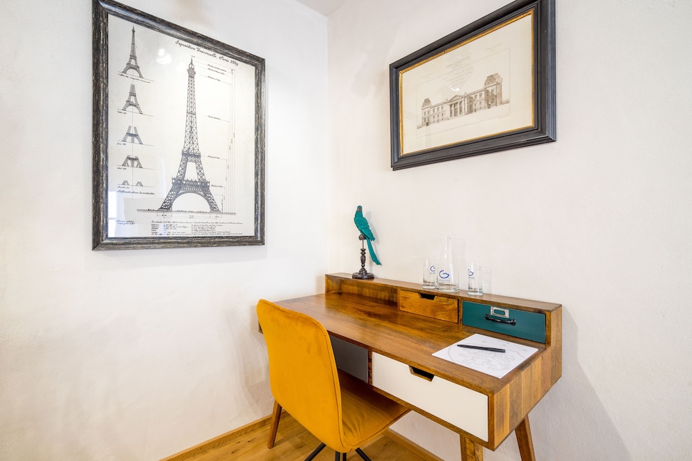Hotel Rote 19 8/50