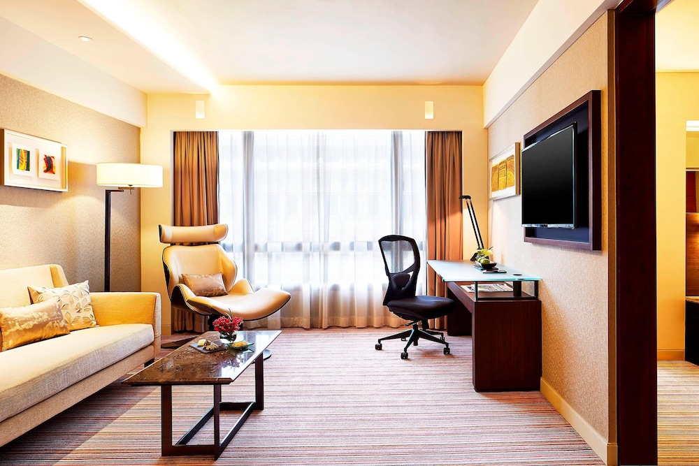Sheraton Hong Kong Hotel And Towers 50/52
