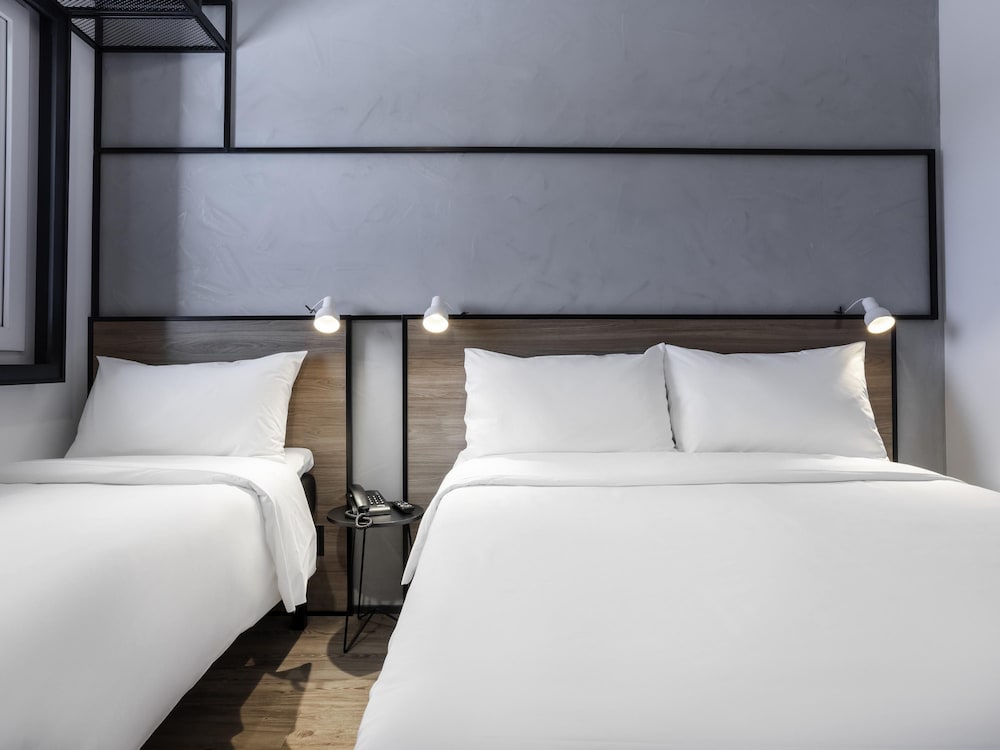 Ibis Botucatu 22/50