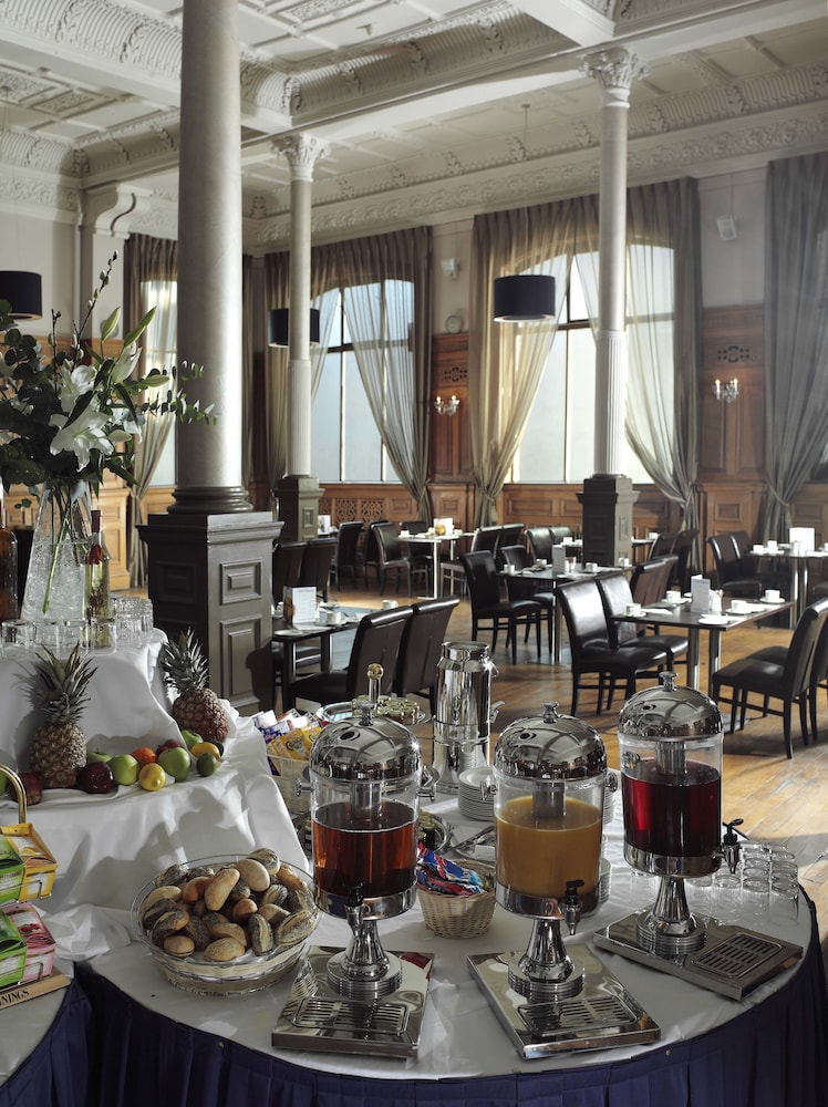 The Crown Hotel 62/74
