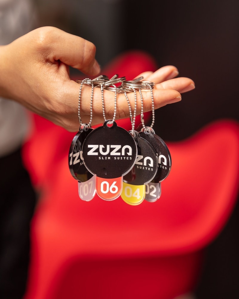 Zuza Slim Suites 22/50
