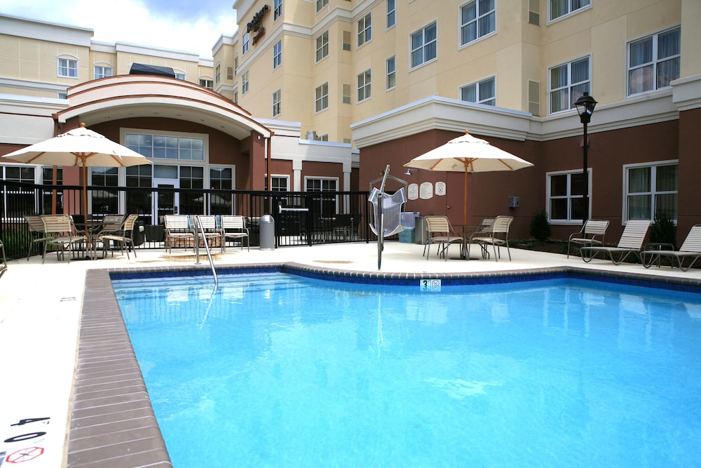 Residence Inn By Marriott Birmingham Hoover 44/50