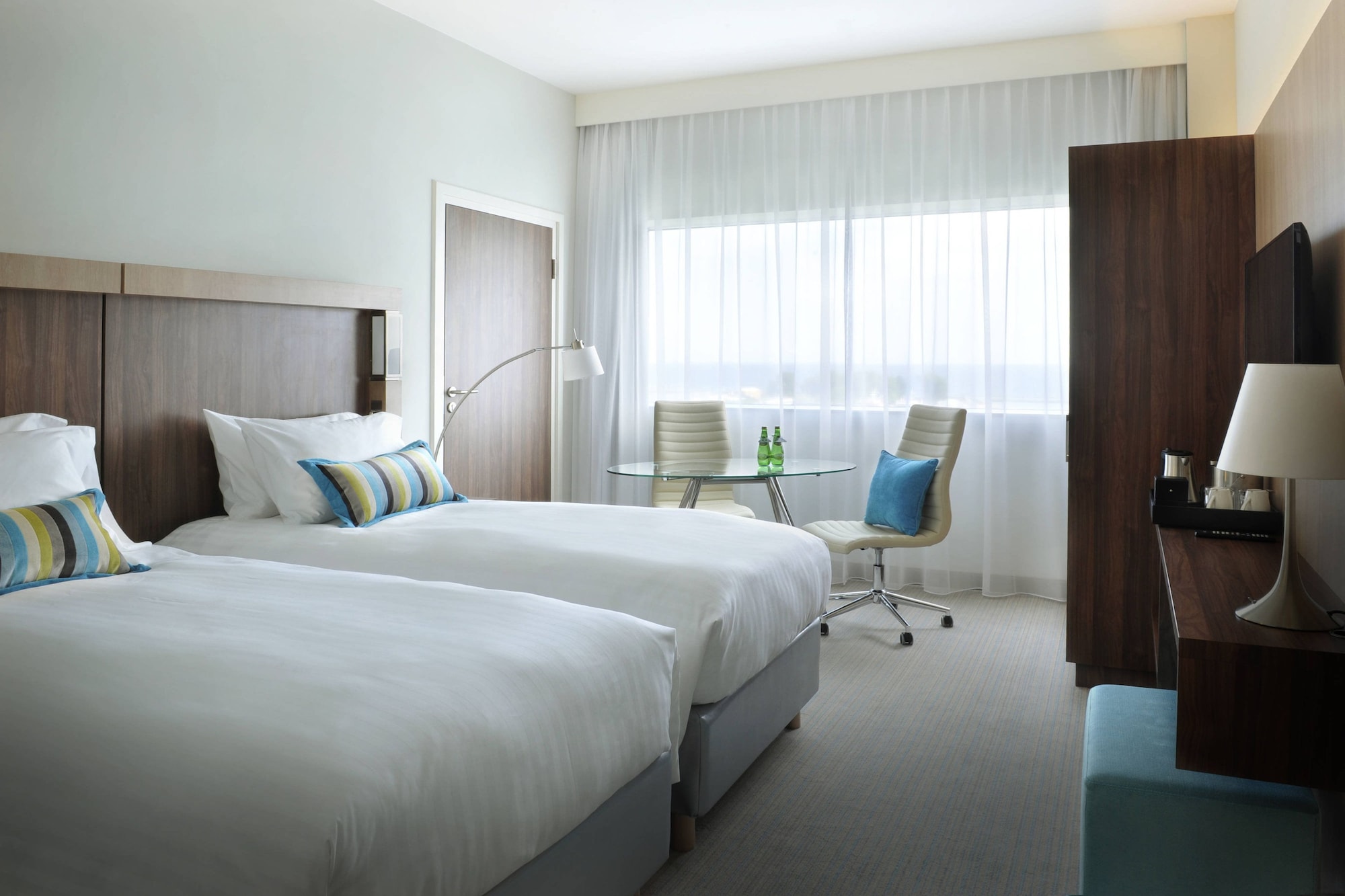 Deluxe, Twin Beds, Sea View