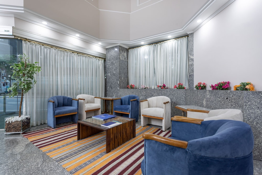Hotel Augusta Boulevard 38/55