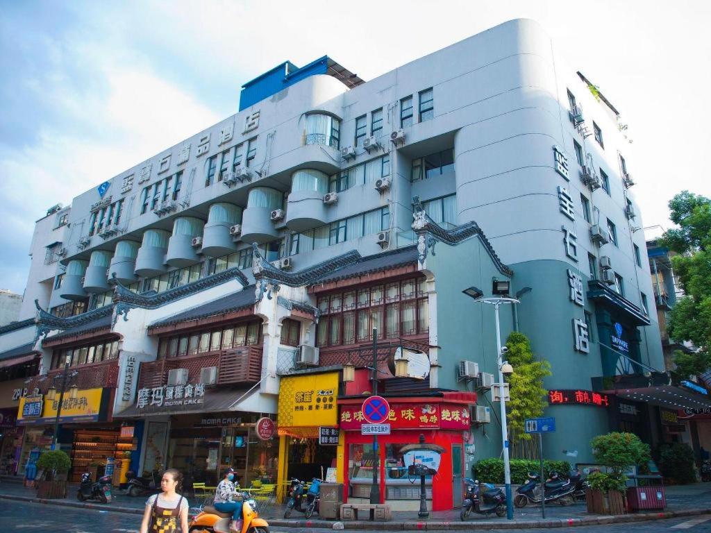 Sapphire Hotel Guilin 8/52