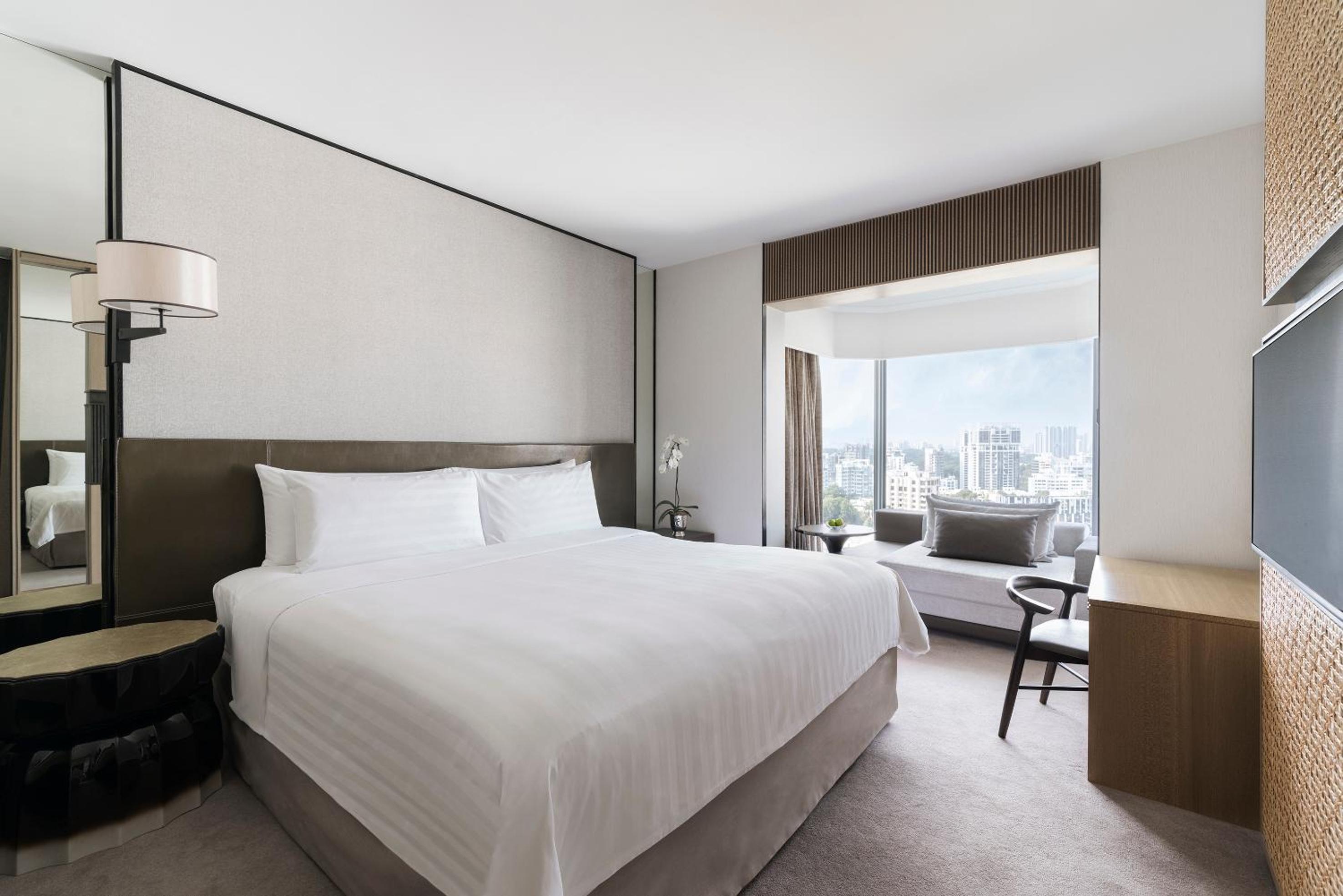 1 Bedroom, Suite, King Bed, Tower Wing