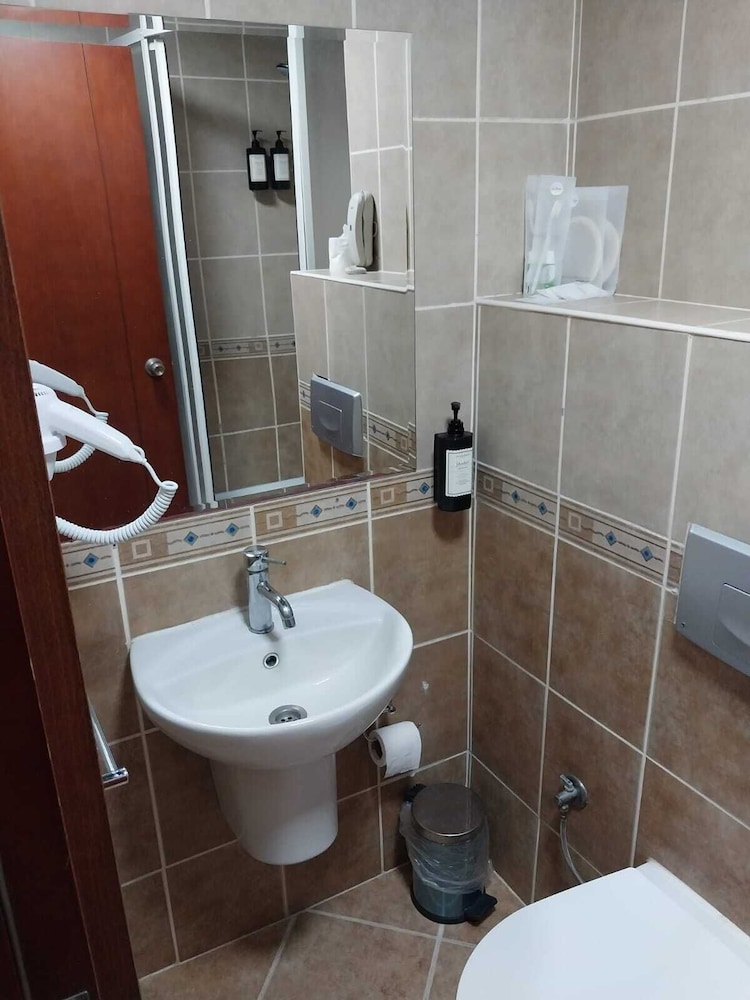 Hotel Santamarina 71/73