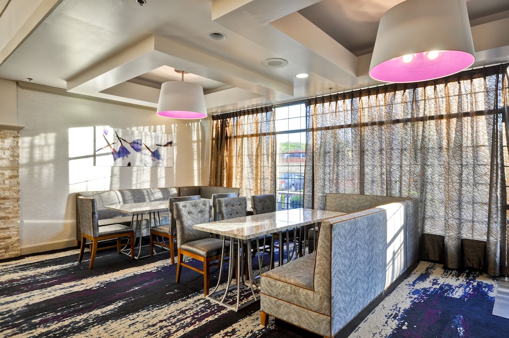 Homewood Suites by Hilton Boston-Peabody 12/55