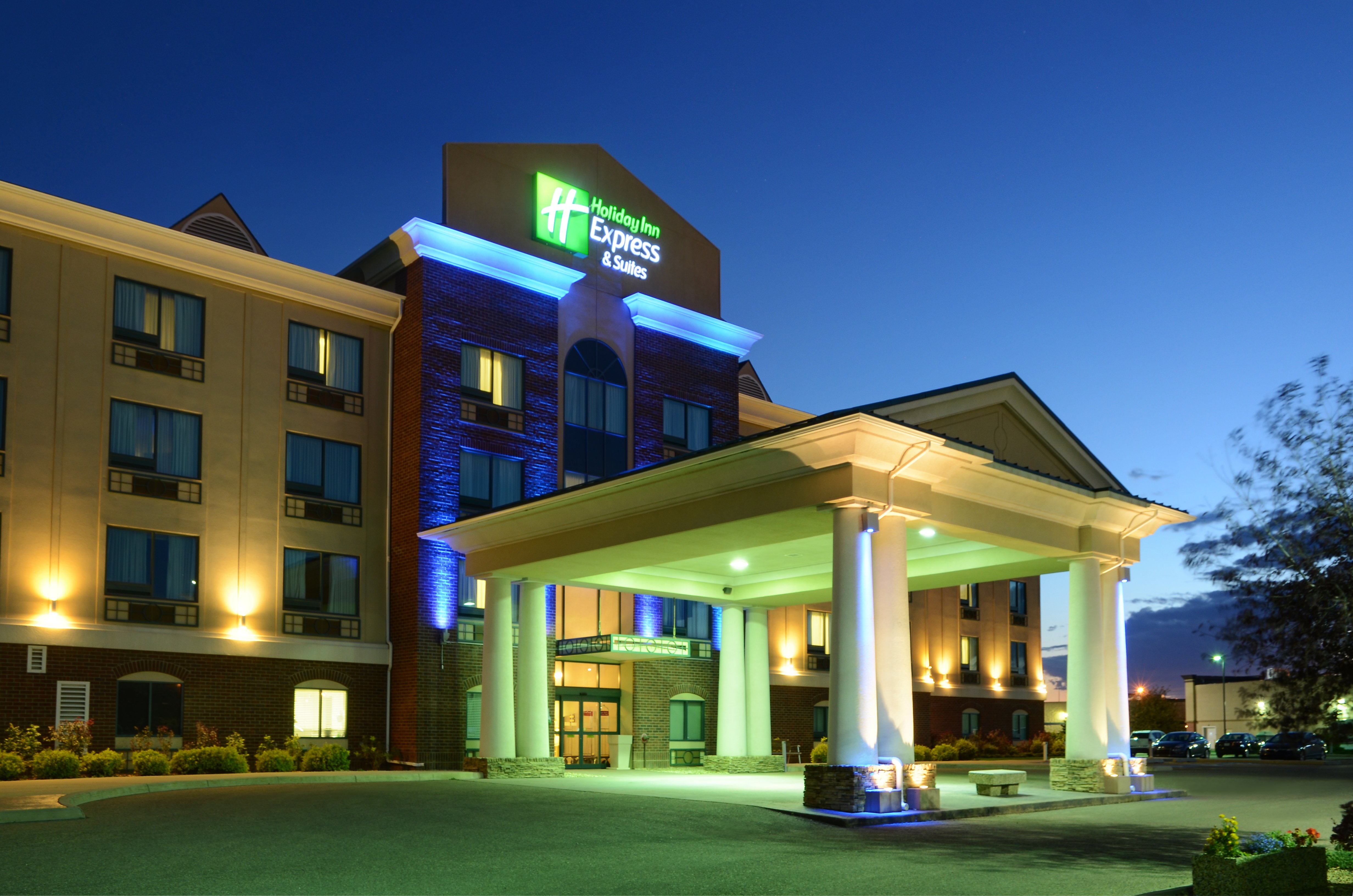 Holiday Inn Express Hotel Suites Medicine Hat Transcanada Hwy 4/75