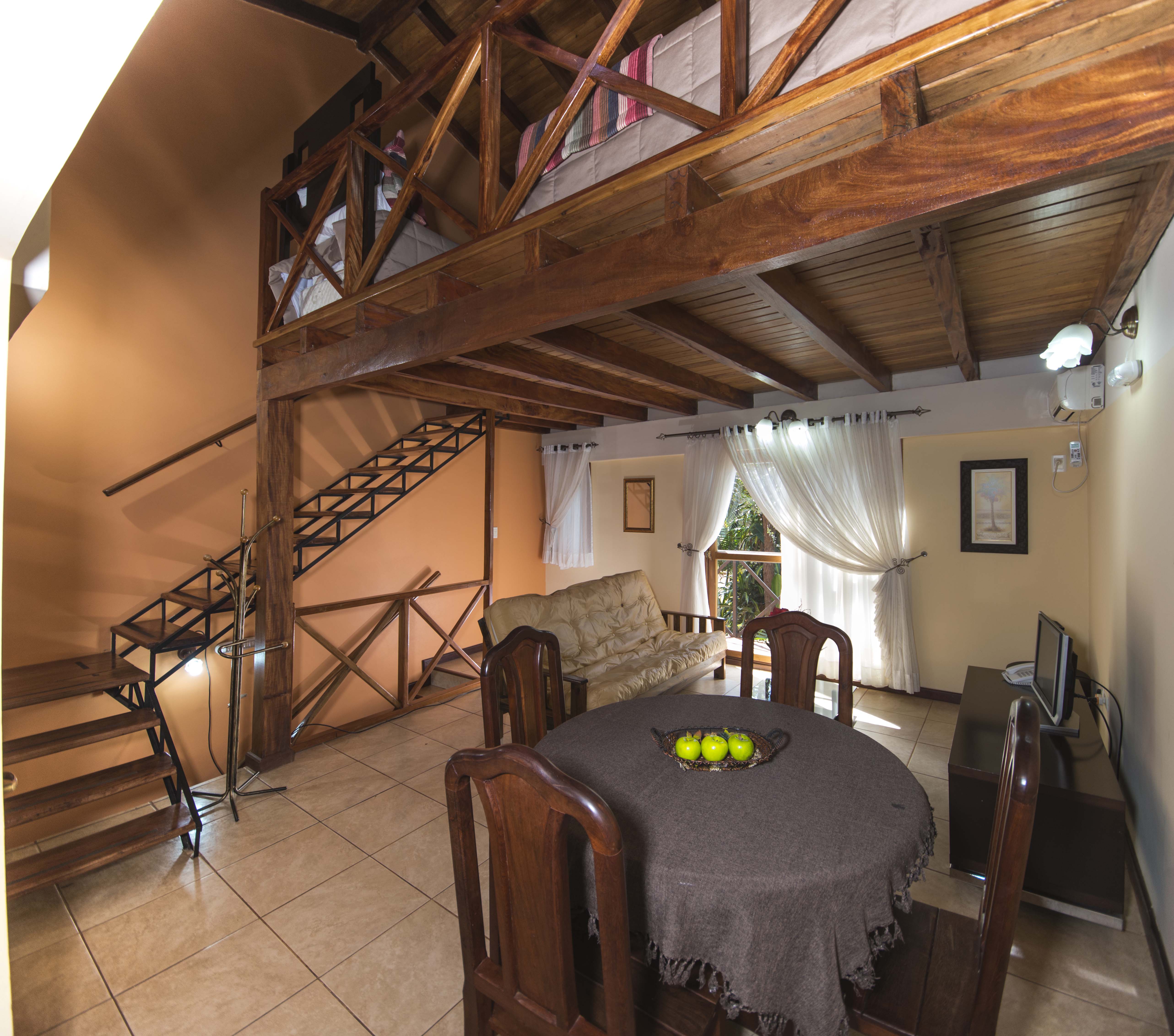 Arami Hotel & Lodge 12/15
