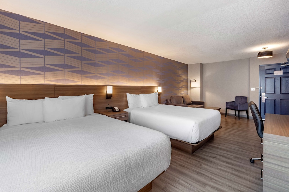 Best Western Plus West Edmonton 22/77