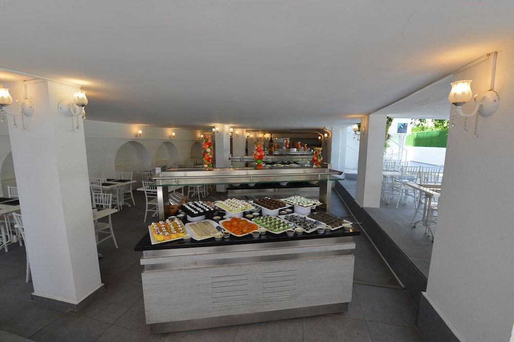 Olimpos Beach Hotel by RRH&R 50/66