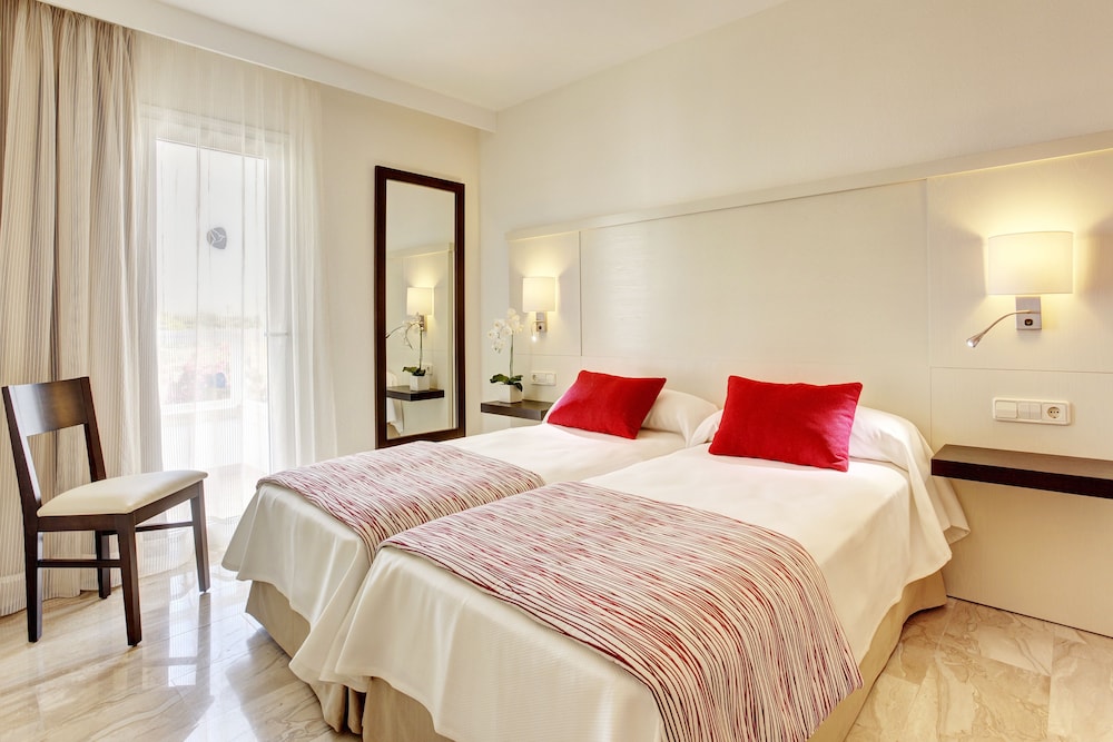 Grupotel Alcudia Suite 10/50