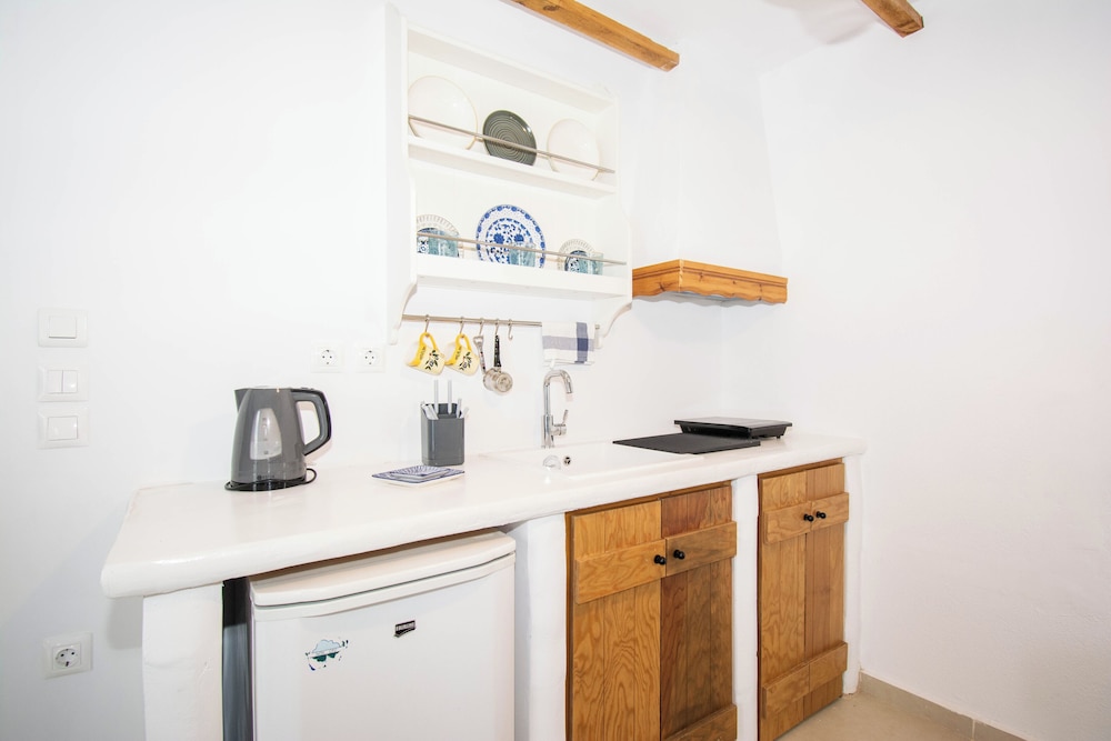 Ov Suites 6/50