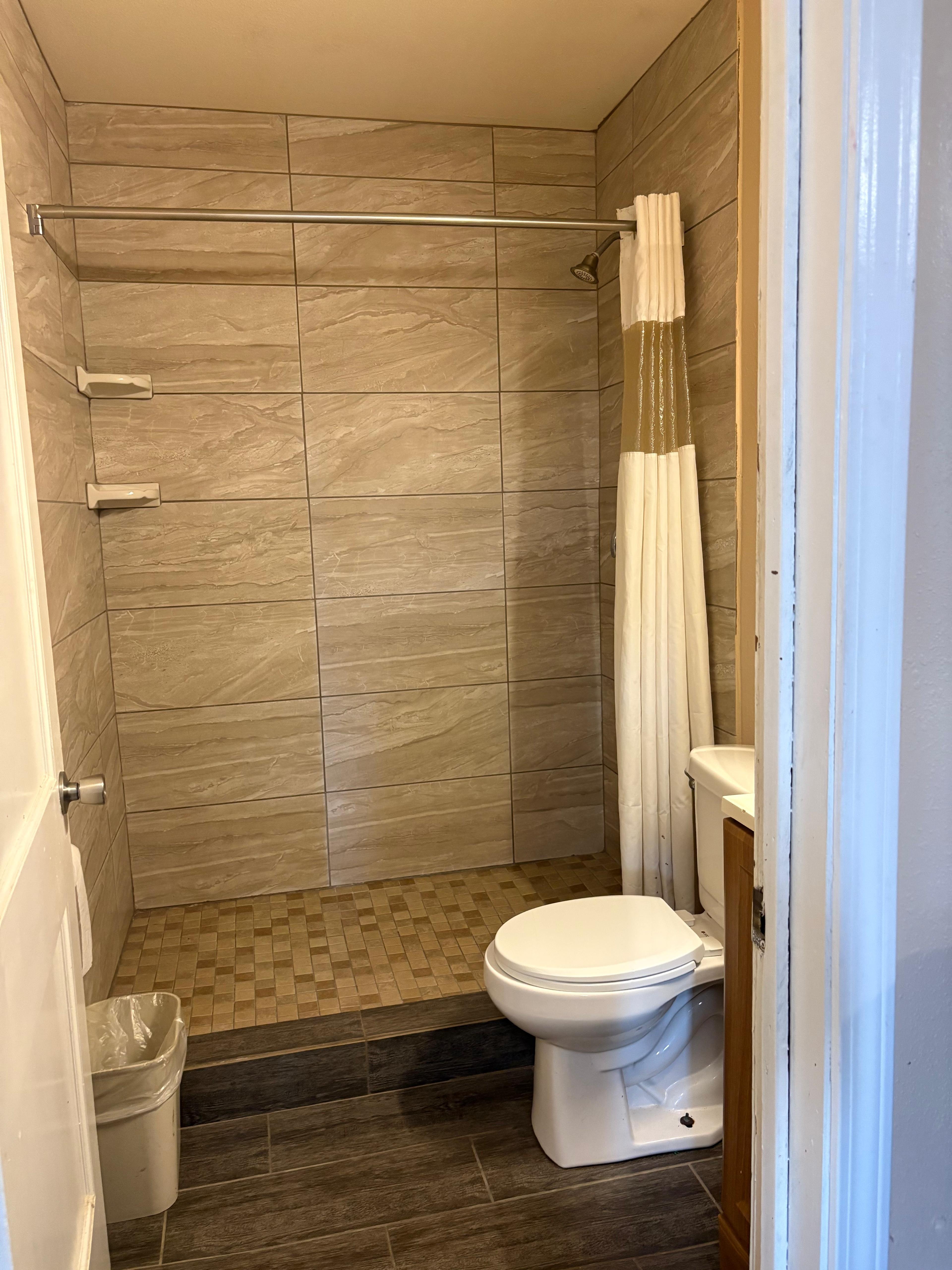 SE Air Motel By Townhouse Corpus Christi Padre Island TX 32/33