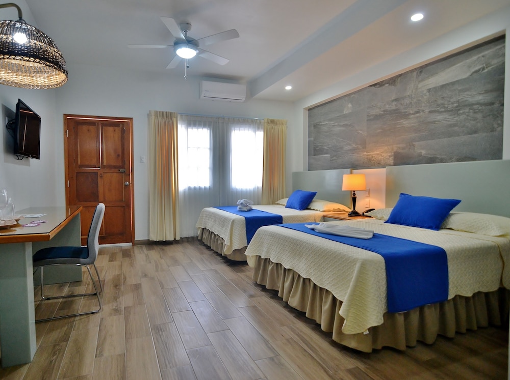 Hotel Casazul 25/72