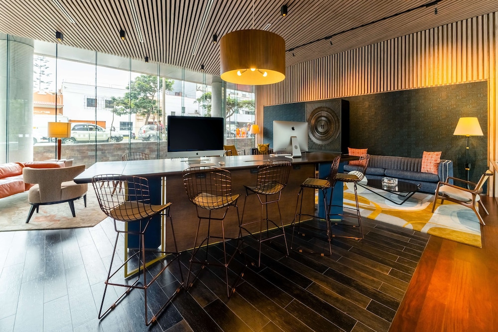 Hyatt Centric San Isidro Lima 64/75