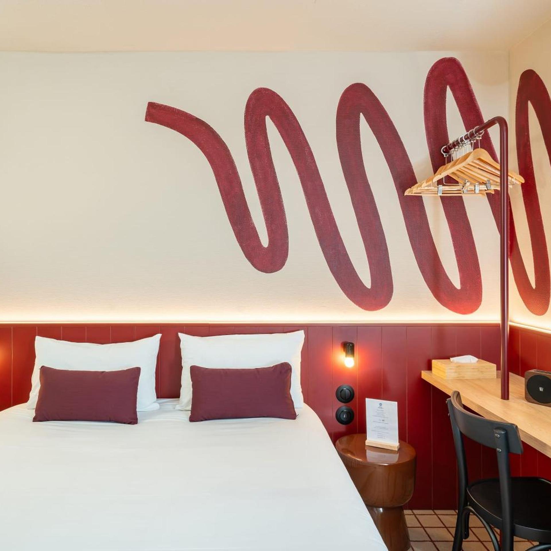 غرفة بسرير كوين بإطلالة على الحديقة، Best Western Hotel du Phare 3/5