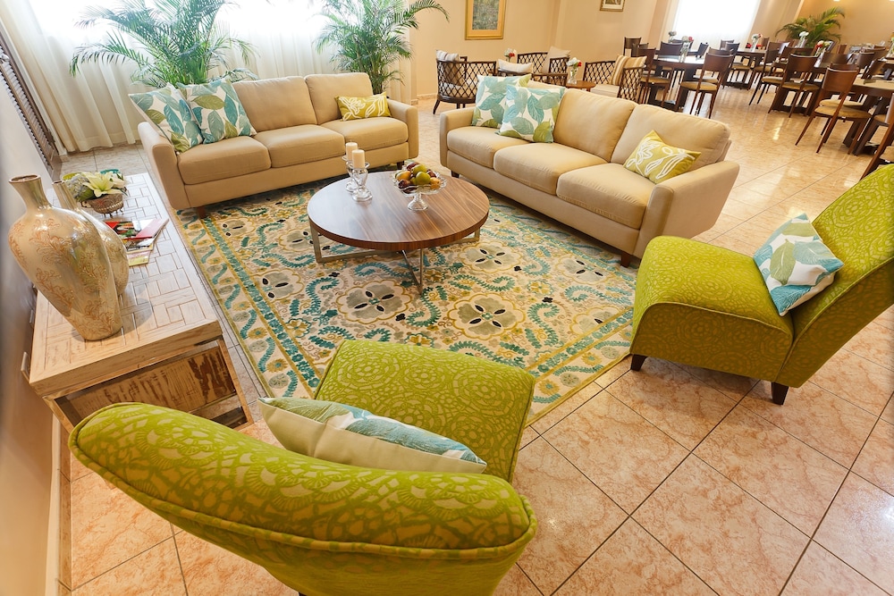 Coral Suites 40/54