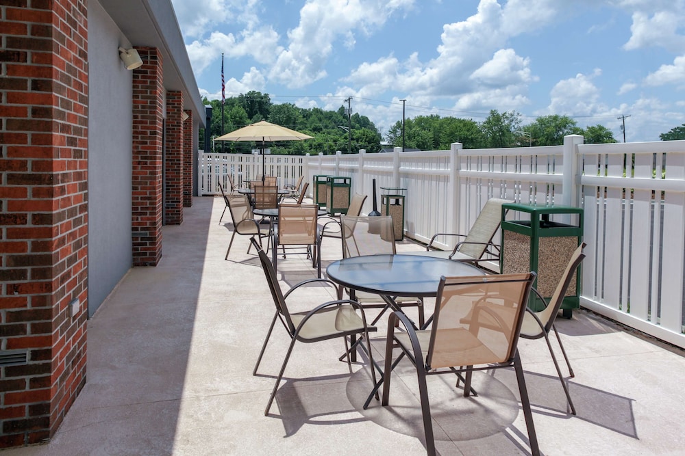 Hampton Inn Jasper 29/42
