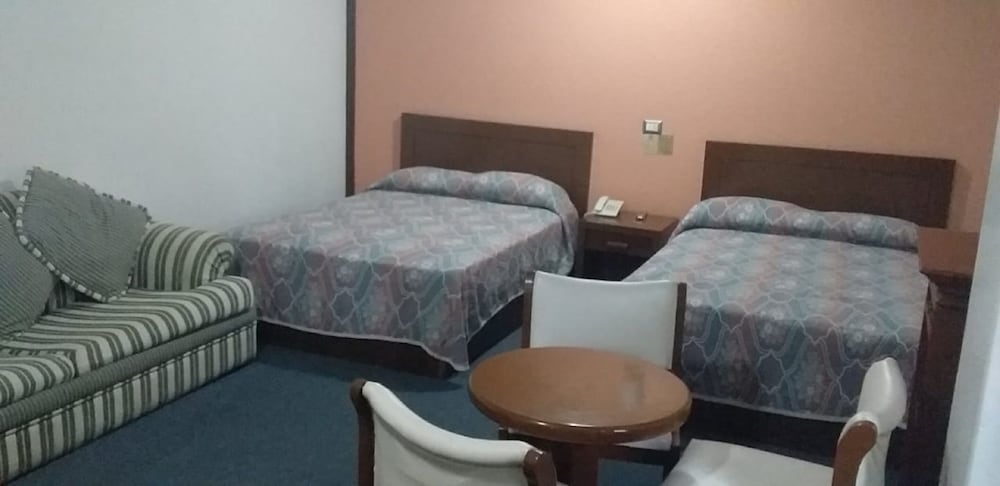 Maria Victoria Hotel 32/71