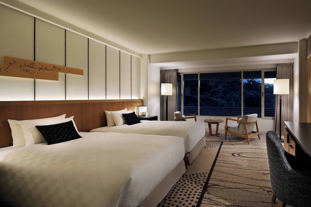 Executive, Suite, Twin Beds