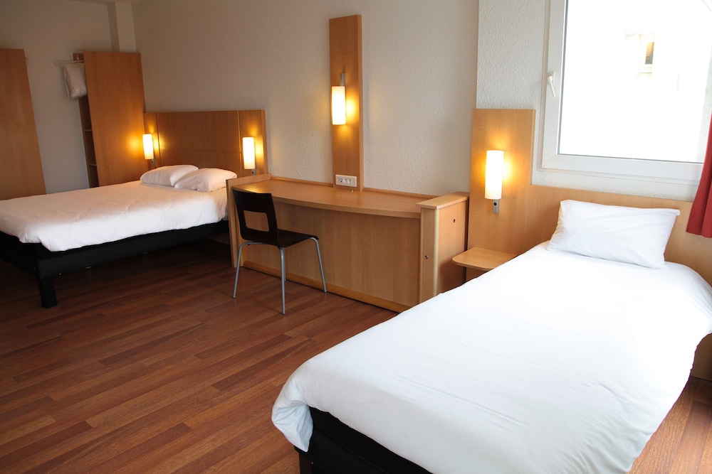 Hotel Ibis Brest Centre 12/67
